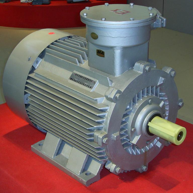 YVFE3-315L1-4防爆电机45°角实拍